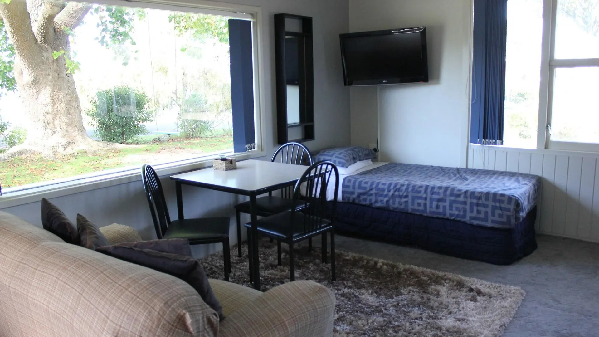 Jack & Di'S Lakefront Motel 罗托鲁阿
